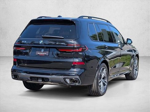 New 2026 BMW X7 xDrive40i AWD/4WD image 2