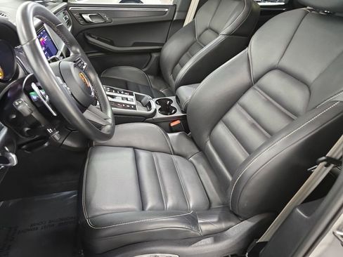 Certified 2023 Porsche Macan GTS AWD/4WD image 5