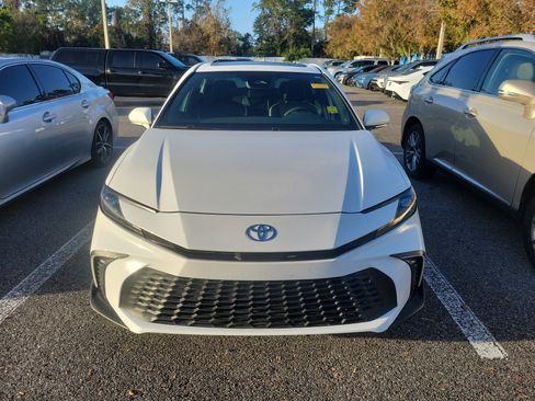 Certified 2025 Toyota Camry SE image 27