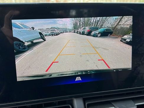 Used 2024 Chevrolet Trax RS image 30