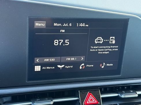 New 2026 Kia Niro LX FWD image 22
