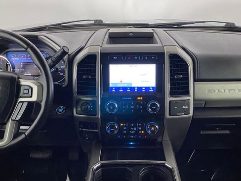 Used 2021 Ford F350 Lariat w/ Lariat Ultimate Package image 18