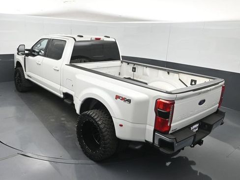 Used 2023 Ford F350 Lariat w/ Lariat Ultimate Package AWD/4WD image 40