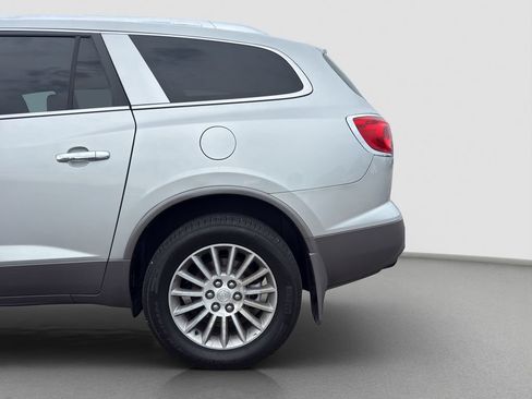 Used 2012 Buick Enclave Leather AWD/4WD image 30