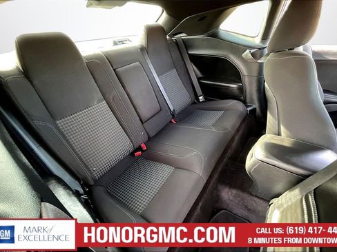 Used 2018 Dodge Challenger SXT w/ Blacktop Package image 24