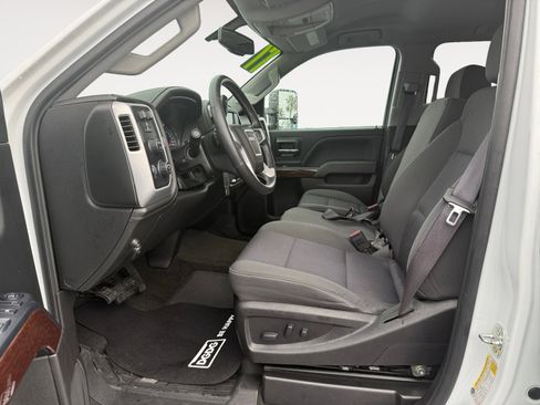 Used 2017 GMC Sierra 2500 SLE w/ HD SLE Preferred Plus Package image 10