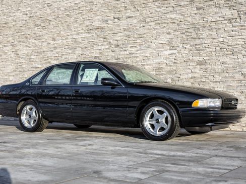 Used 1996 Chevrolet Impala SS image 6