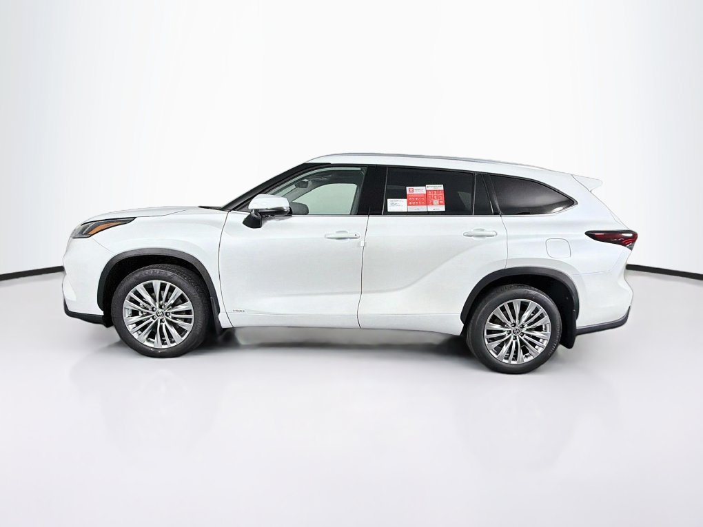 New 2026 Toyota Highlander Platinum AWD/4WD image 5