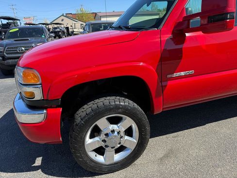 Used 2005 GMC Sierra 3500 W/T w/ Snow Plow Prep Package AWD/4WD image 4