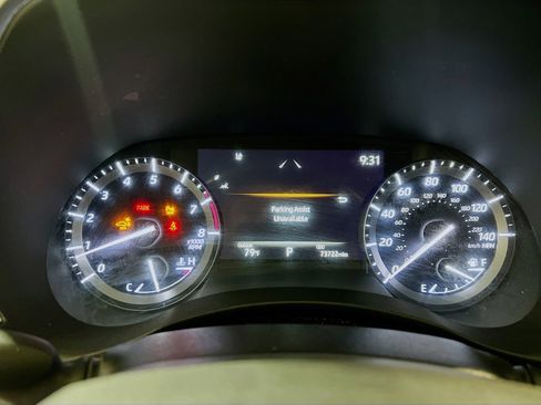 Used 2020 Toyota Highlander Limited w/ Phone Cable & Charge Package image 7