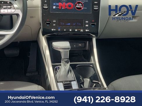 Used 2024 Hyundai Tucson SEL FWD image 21