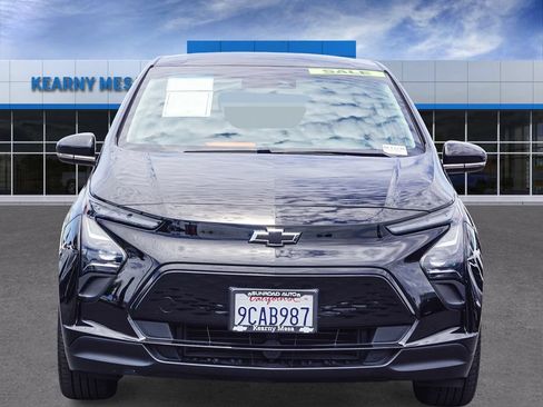 Used 2022 Chevrolet Bolt LT FWD image 2