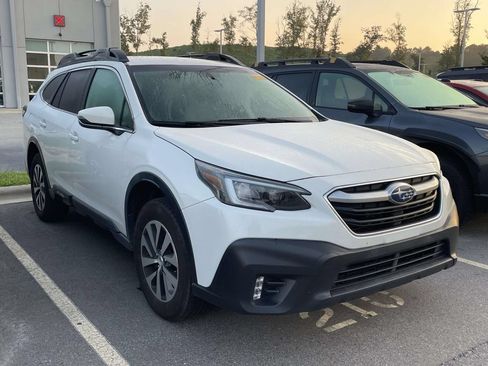 Used 2020 Subaru Outback Premium w/ Popular Package #1 AWD/4WD image 1
