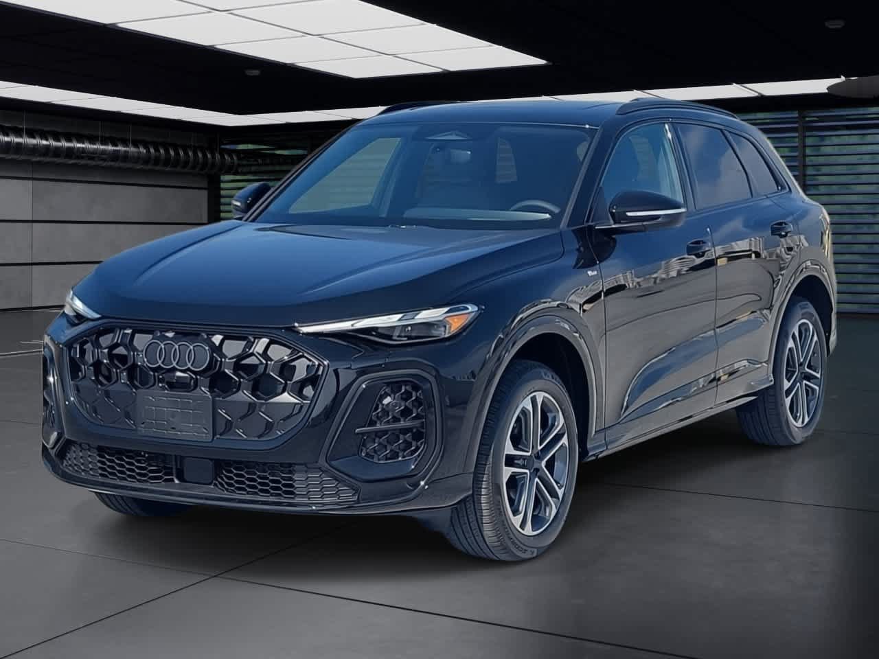 New 2026 Audi Q5 2.0T AWD/4WD image 1