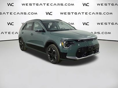 Certified 2023 Kia Niro Wind