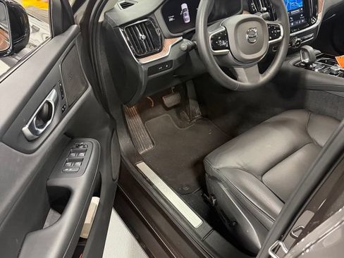Used 2025 Volvo S60 T8 Plus AWD/4WD image 4