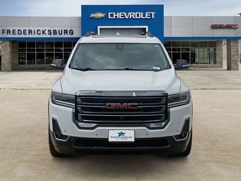 Used 2022 GMC Acadia AT4 w/ Technology Package image 8