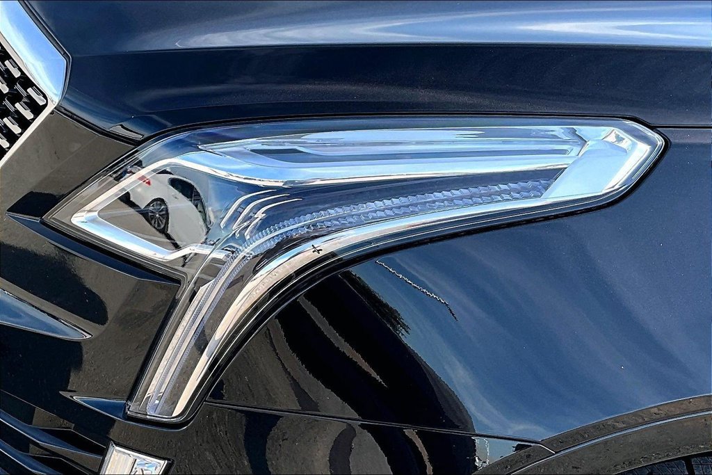 Used 2022 Cadillac XT5 Premium Luxury FWD image 29