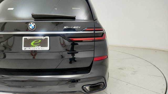 Used 2023 BMW X7 xDrive40i w/ Executive Package AWD/4WD image 28