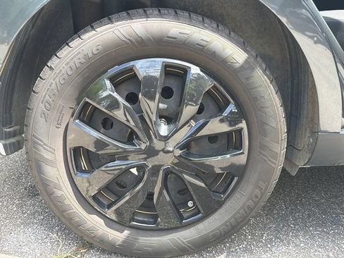 Used 2020 Kia Soul LX FWD image 19