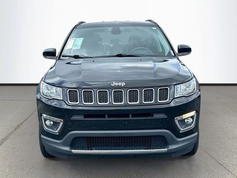 Used 2018 Jeep Compass Limited AWD/4WD image 2