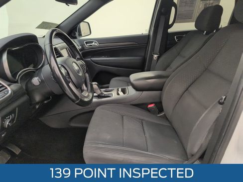 Used 2021 Jeep Grand Cherokee Laredo image 8