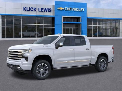 New 2026 Chevrolet Silverado 1500 High Country w/ LPO, Dark Essentials Package image 2