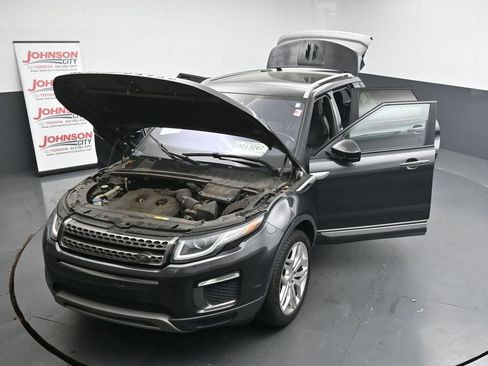 Used 2017 Land Rover Range Rover Evoque HSE image 26