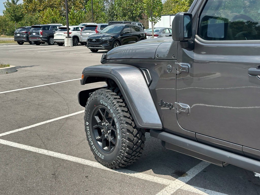 New 2026 Jeep Gladiator Sport AWD/4WD image 38