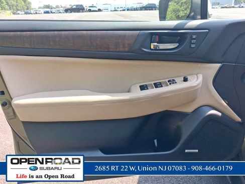 Used 2017 Subaru Outback 2.5i Limited AWD/4WD image 24