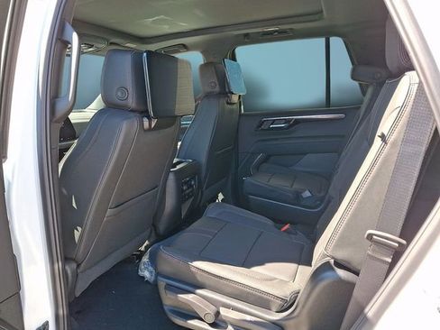 New 2026 Chevrolet Tahoe RST image 4