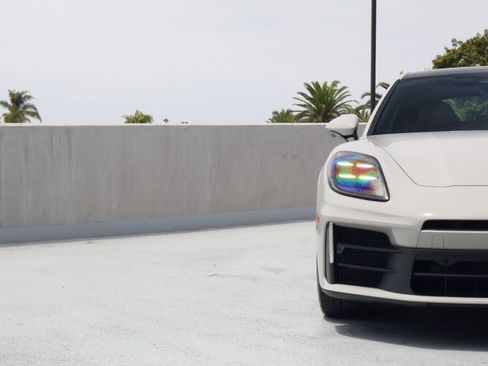 New 2026 Porsche Panamera 4 AWD/4WD image 12