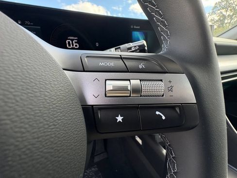 New 2026 Hyundai Sonata SEL FWD image 23