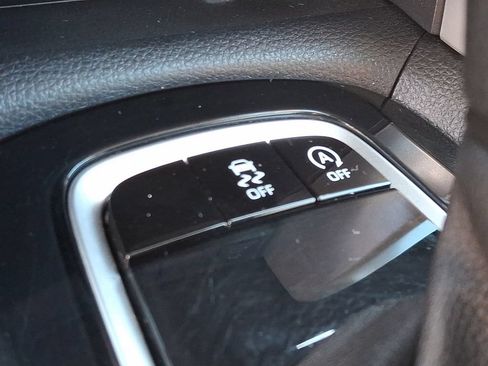 Certified 2023 Toyota Corolla Cross LE AWD/4WD image 27