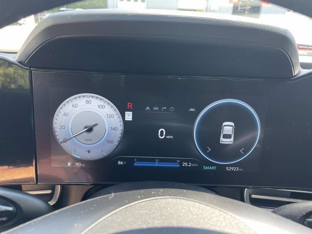 Used 2024 Hyundai Elantra SEL FWD image 33