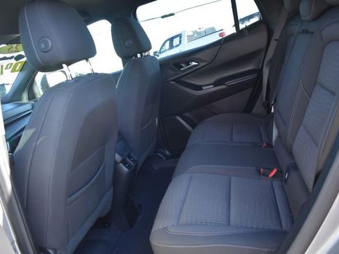 Certified 2025 Chevrolet Equinox LT image 17