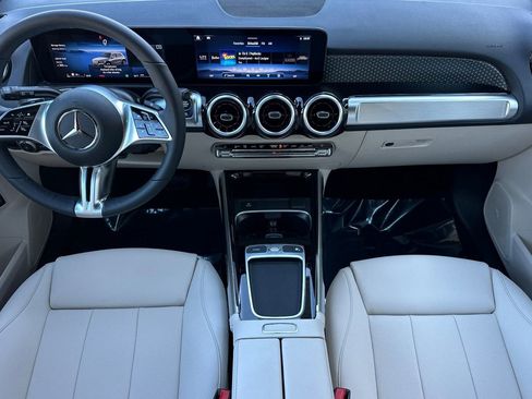 New 2026 Mercedes-Benz GLB 250 image 15