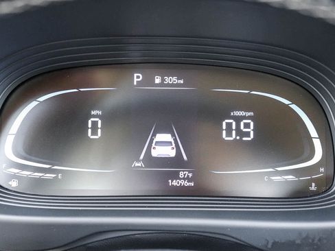 Used 2023 Hyundai Venue SEL w/ Cargo Package FWD image 24