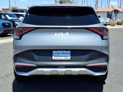Used 2023 Kia Sportage LX FWD image 6