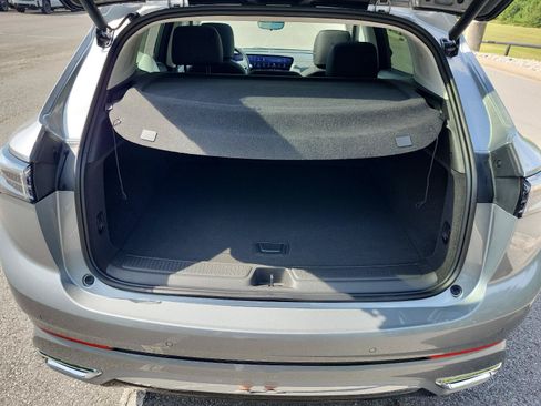 Used 2024 Buick Envision Avenir AWD/4WD image 7