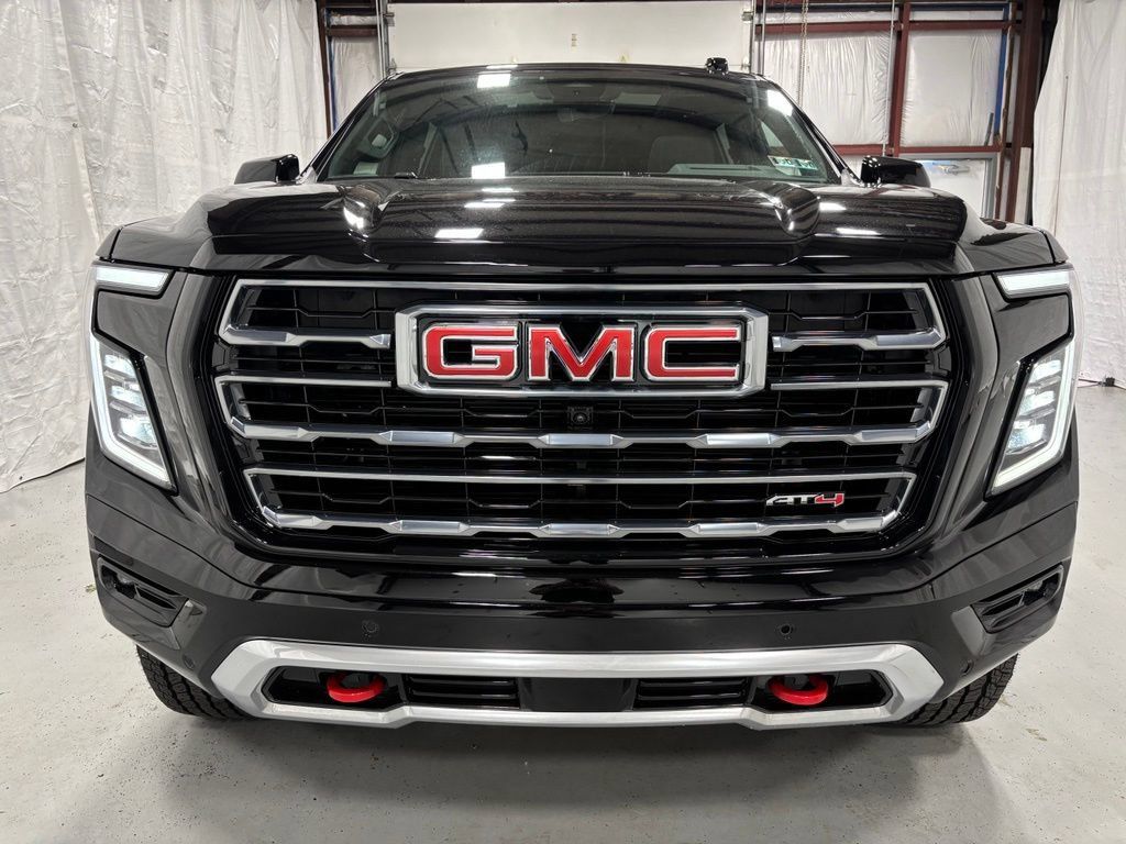 Used 2026 GMC Yukon XL AT4 w/ AT4 Premium Package AWD/4WD image 2