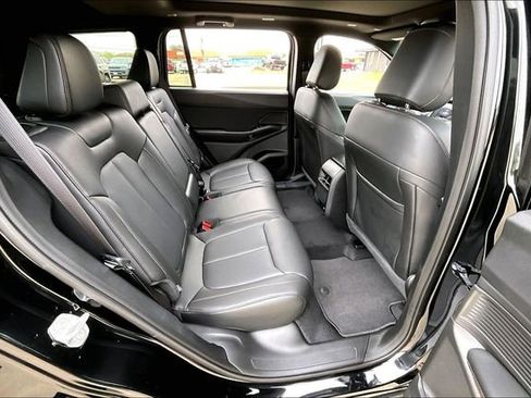 New 2026 Jeep Cherokee Limited image 13