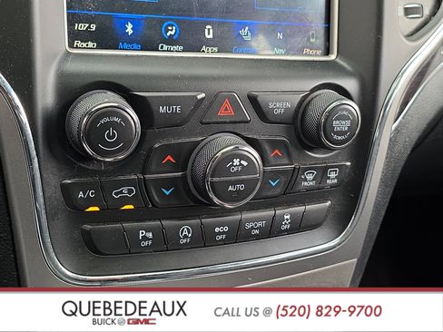 Used 2018 Jeep Grand Cherokee Overland image 15