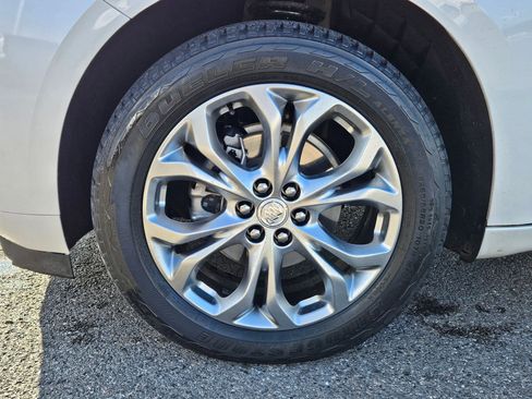 Used 2020 Buick Enclave Avenir w/ Avenir Technology Package image 11