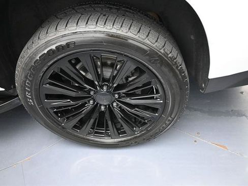 Used 2023 Chevrolet Tahoe RST w/ Luxury Package RWD image 21