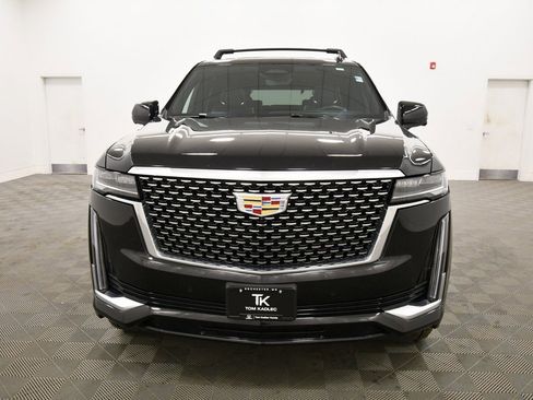 Used 2024 Cadillac Escalade Premium Luxury w/ Performance Package image 11