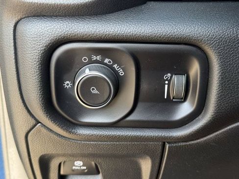 Used 2024 RAM 1500 Laramie RWD image 22