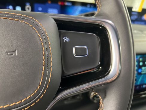 New 2026 Lincoln Navigator Black Label AWD/4WD image 19