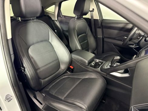 Used 2020 Jaguar E-PACE image 33