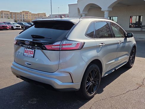 Used 2024 Ford Edge ST-Line image 4